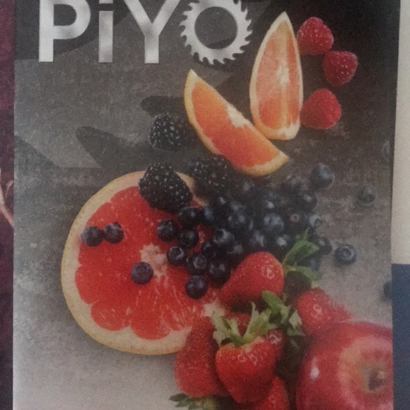 PIYO DVD - Picture 5 of 6